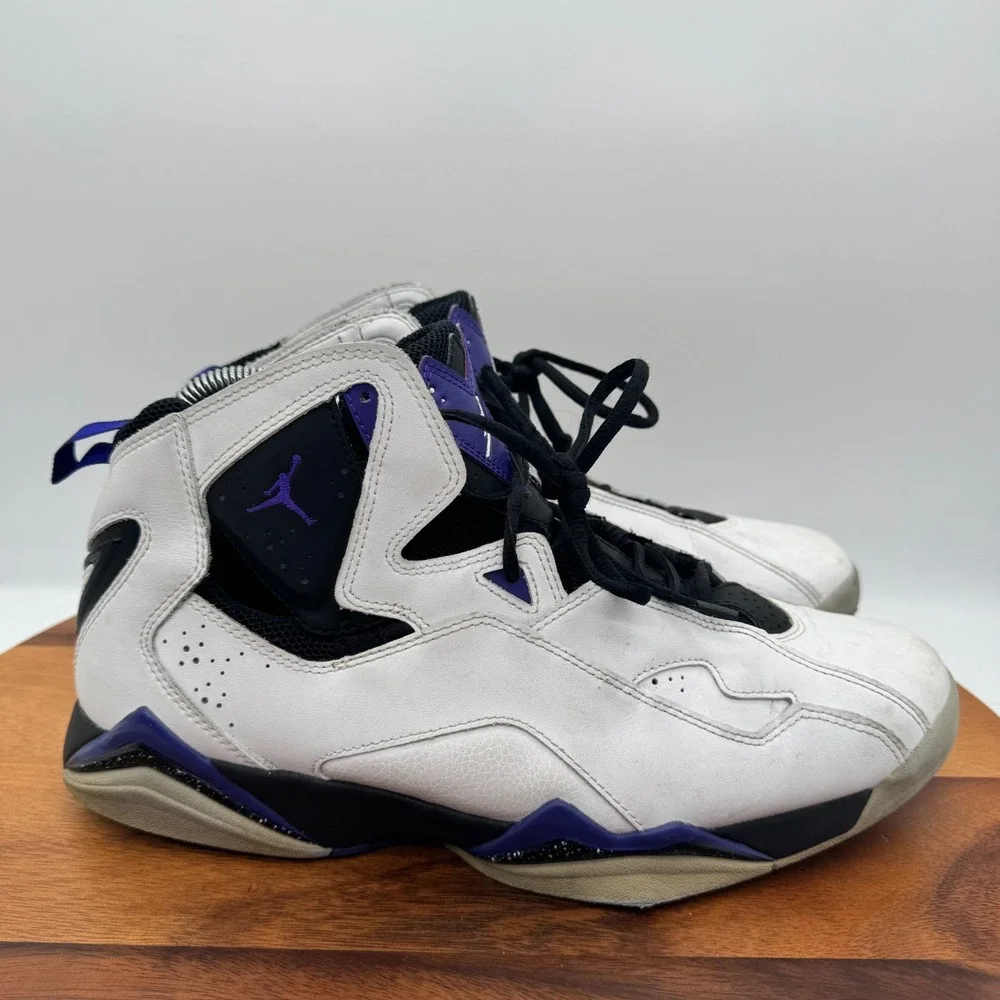Nike Air Jordan True Flight Shoes Mens 11.5 White Black Basketball Sneakers